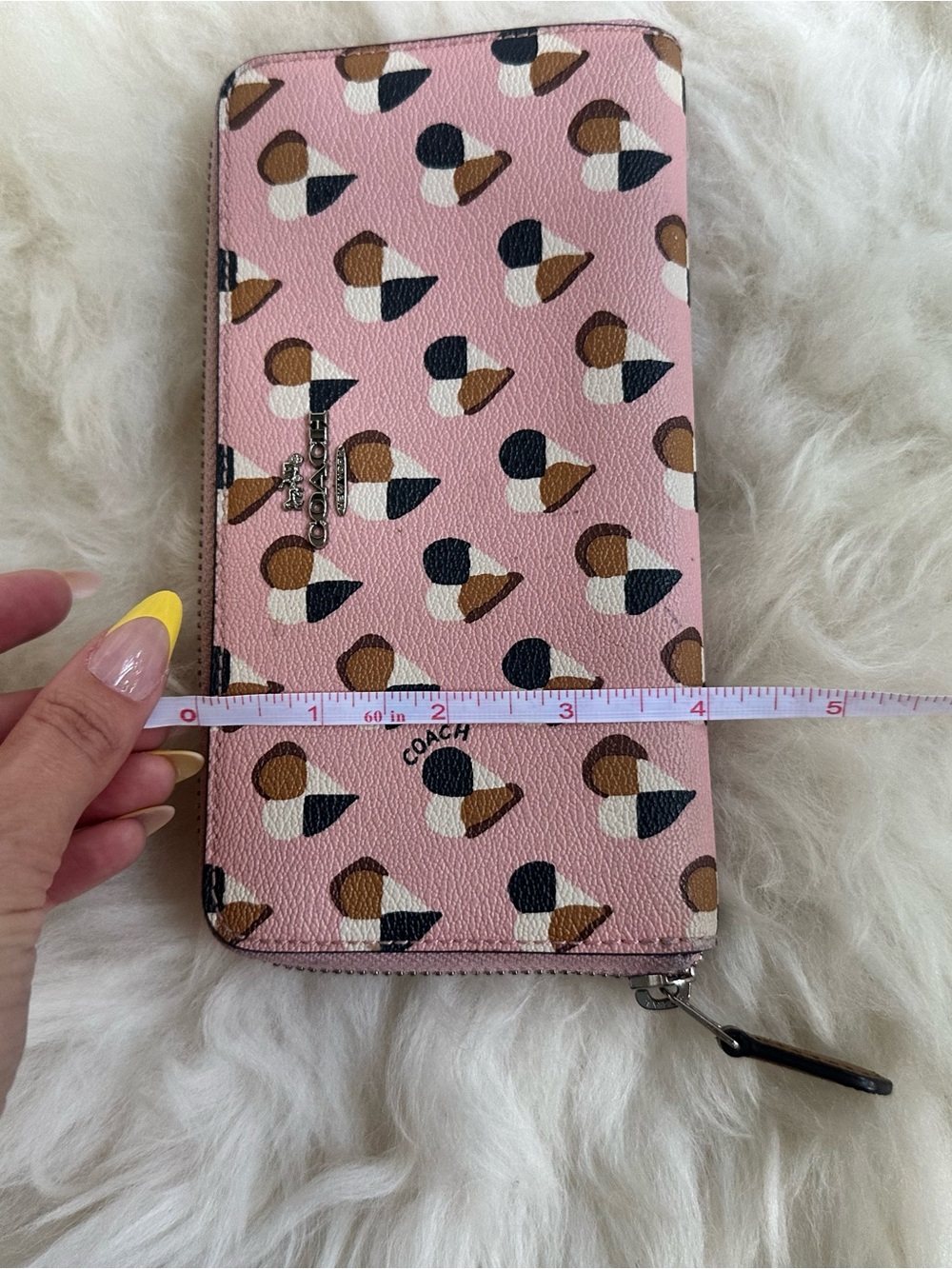 Coach Pink Multi-Heart Zip Around Wallet - Picture 2 of 15